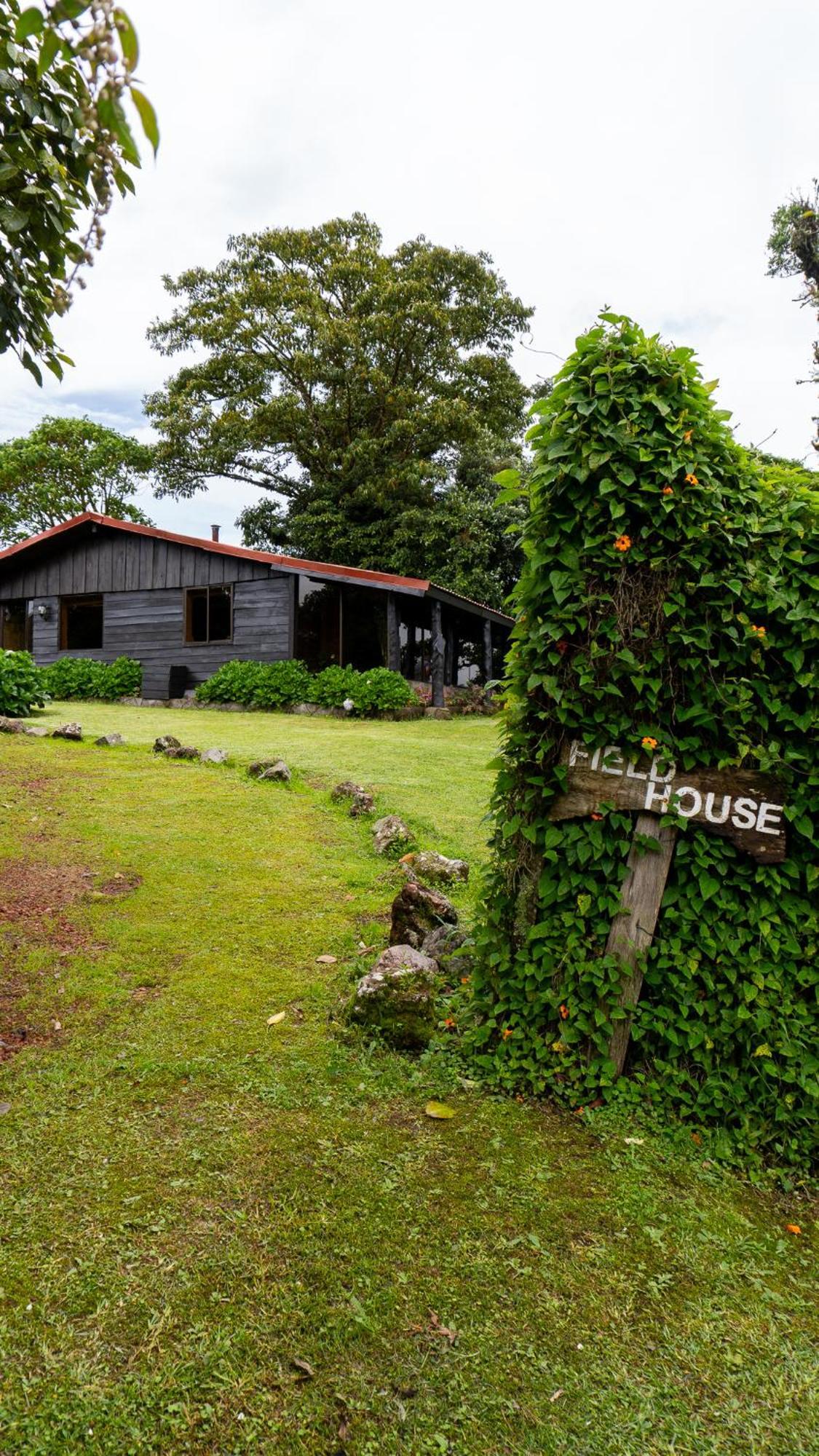 Poas Volcano Lodge Vara Blanca  Екстер'єр фото